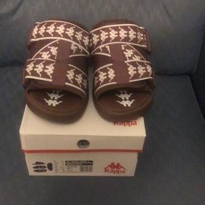 Brown and white kappa slides never worn brand new size 8